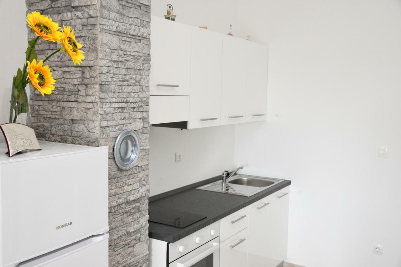Apartmani Niko ザダル エクステリア 写真
