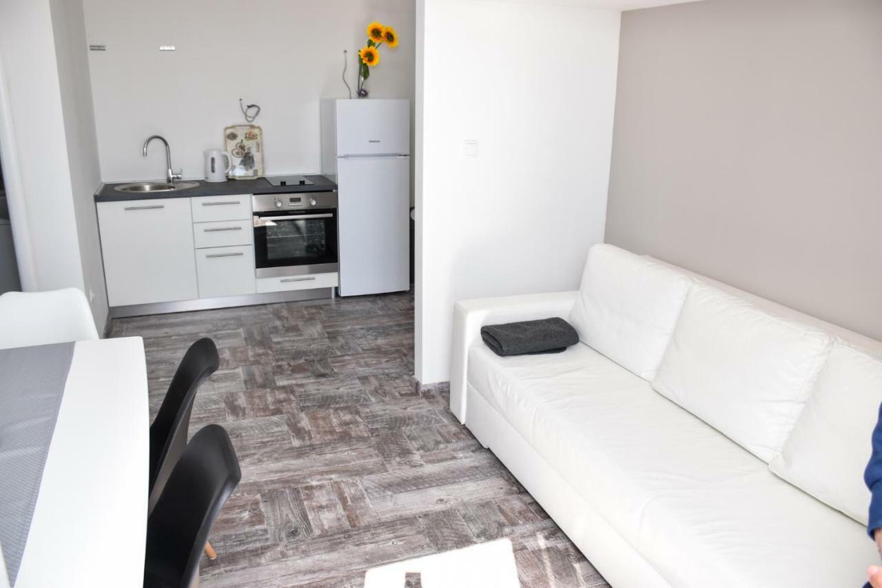 Apartmani Niko ザダル エクステリア 写真