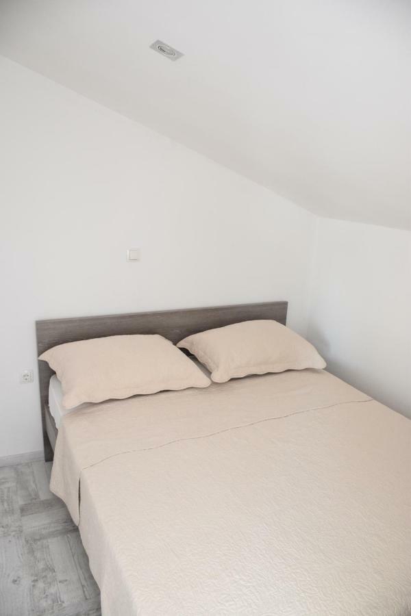 Apartmani Niko ザダル エクステリア 写真